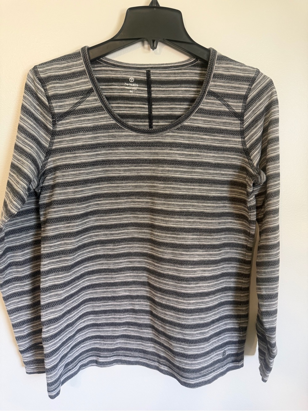 Talbots Gray Striped Long-Sleeve Scoop Neck Top size medium